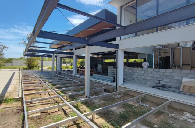 Construção com Estrutura Metálica em Imbituba — Construcao Com Estrutura Metalica Em Imbituba 1
